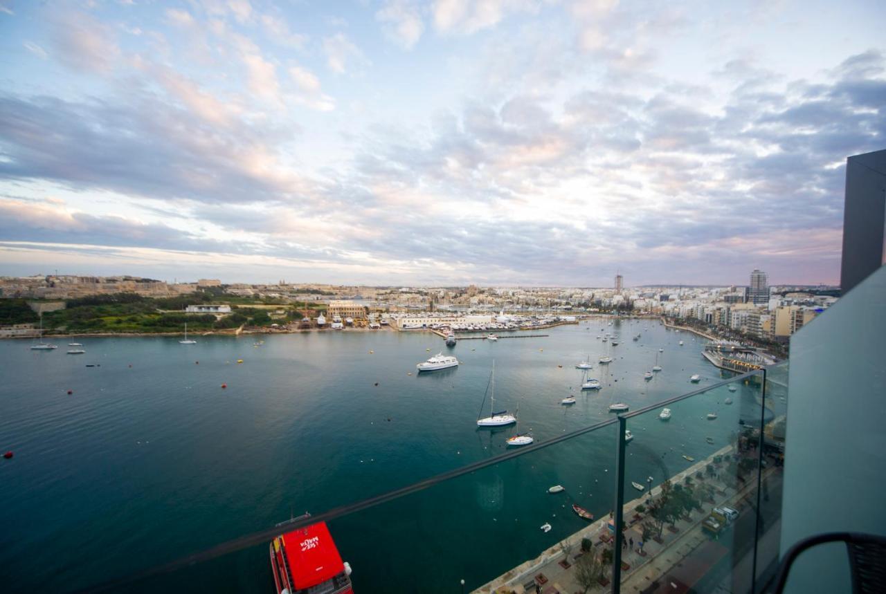 The Londoner Hotel Sliema Exterior photo